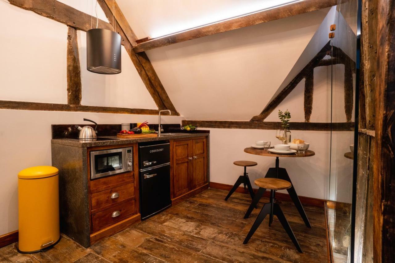 Old Infirmary Aparthotel Worcester Bagian luar foto
