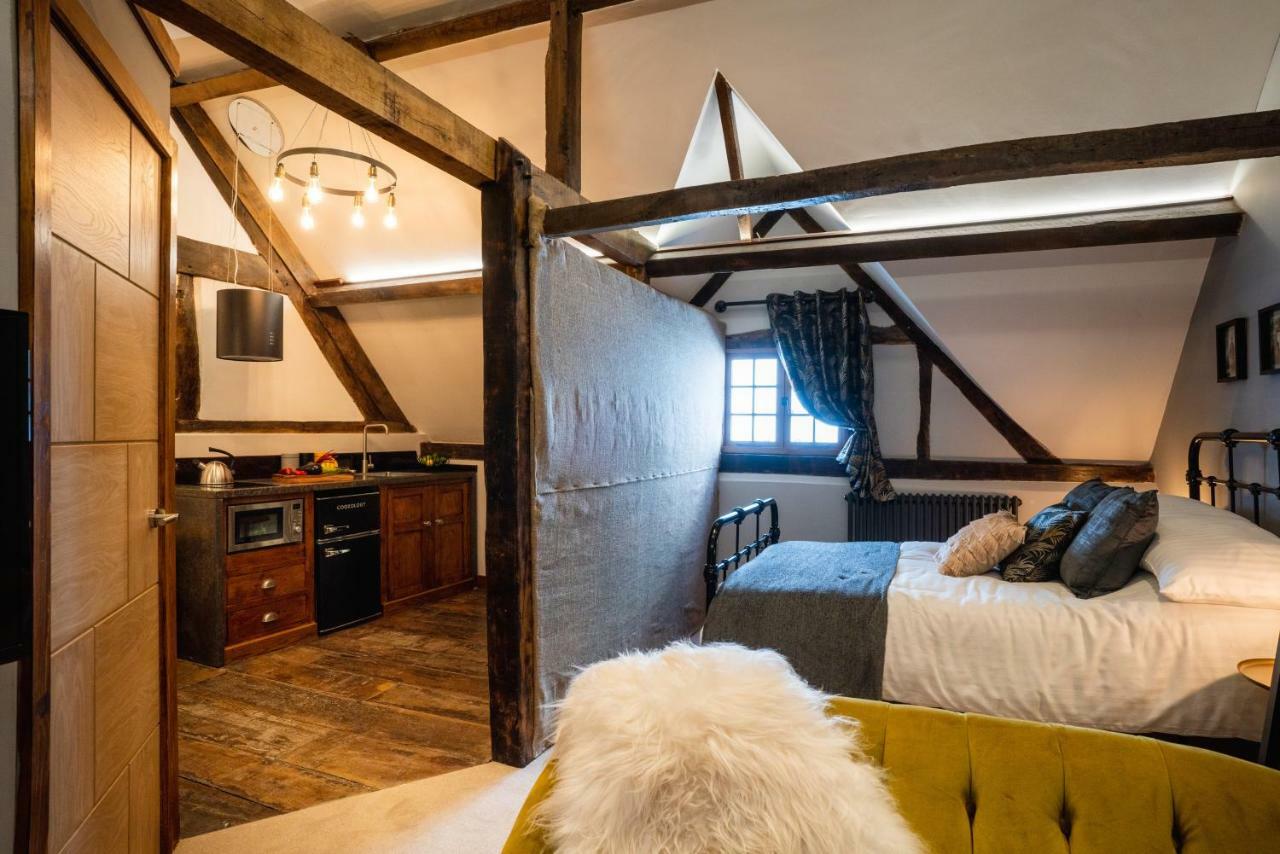 Old Infirmary Aparthotel Worcester Bagian luar foto