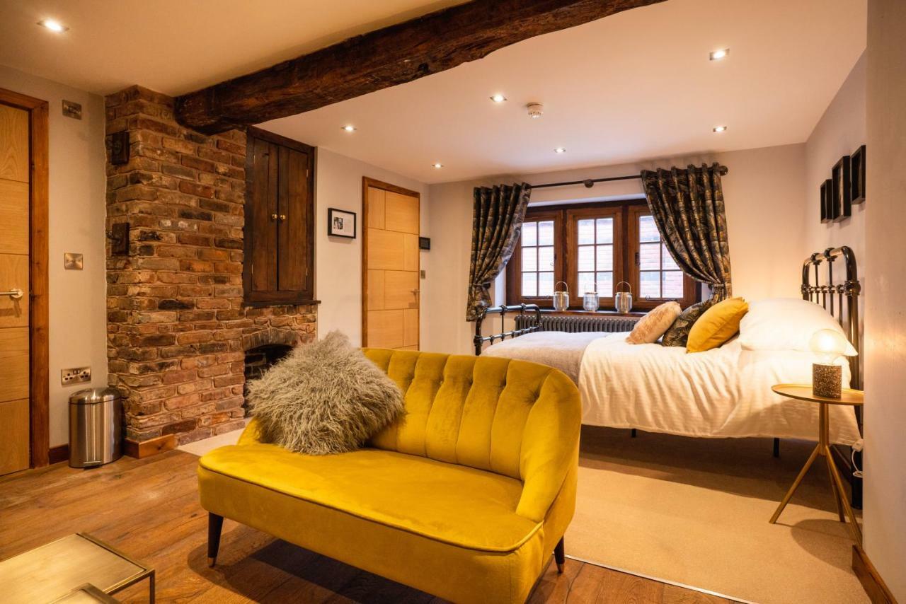 Old Infirmary Aparthotel Worcester Bagian luar foto